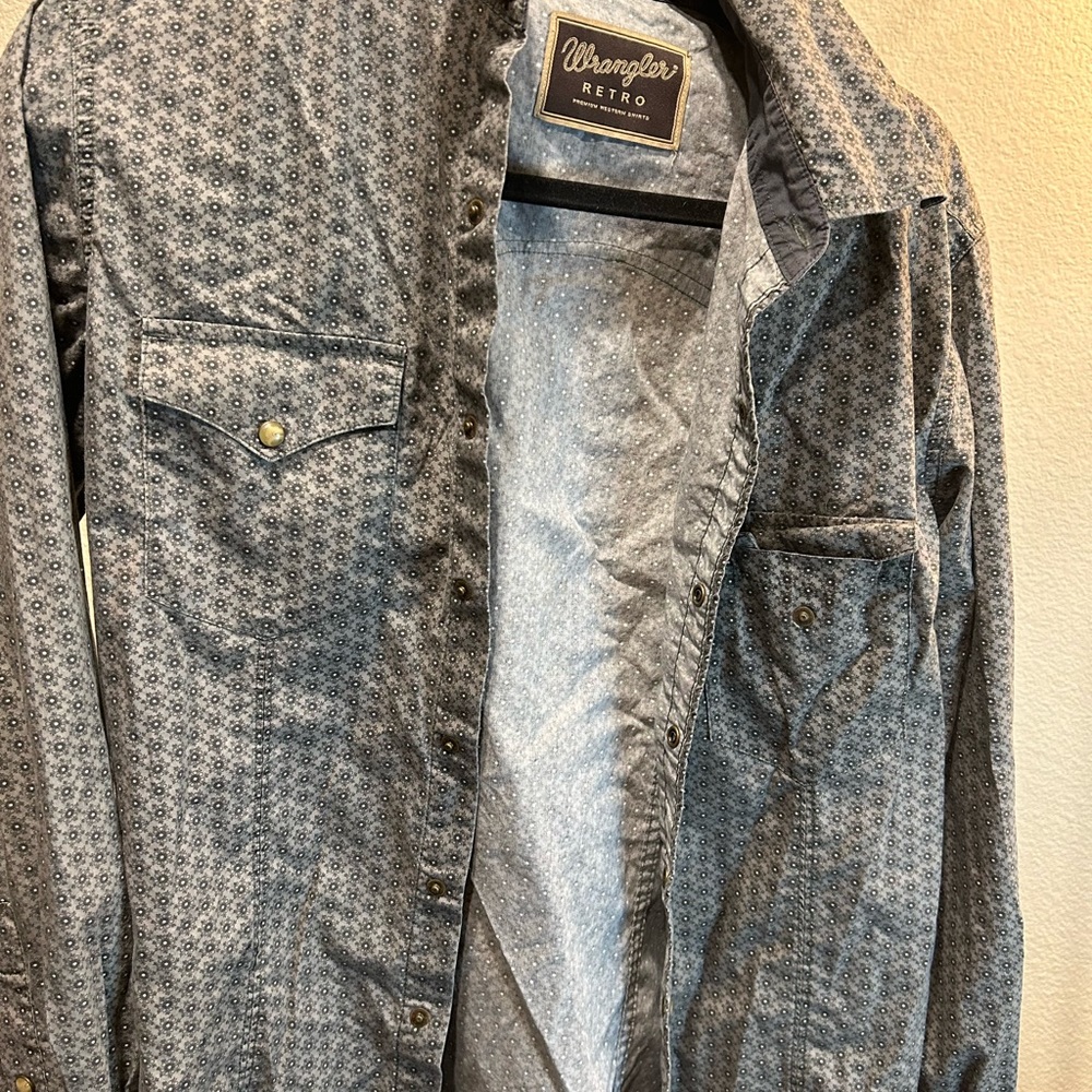 Retro Wrangler western pearl snap shirt. FREE SHIPPING! 🚀